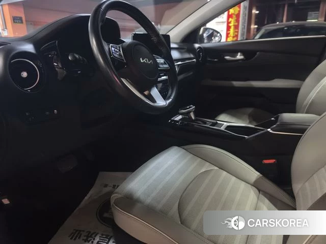 Kia K3 id 4313641 из Китая 16