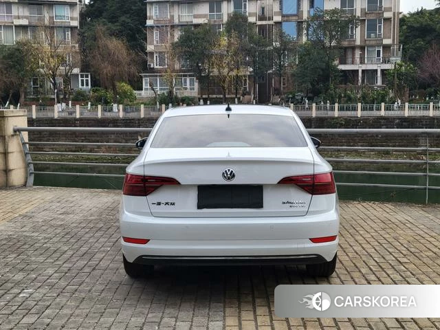 Volkswagen Sagitar id 4260123 из Китая 17