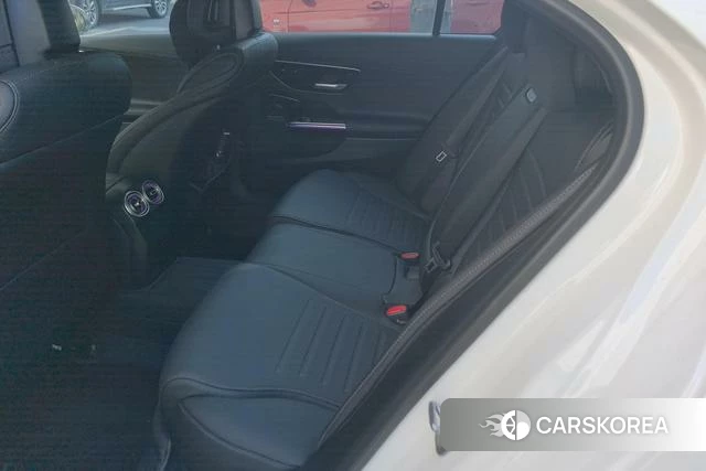 Mercedes-Benz Class C id 4333598 из Китая 17