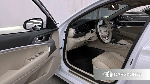 Genesis The New G70 id 4395956 из Кореи 36