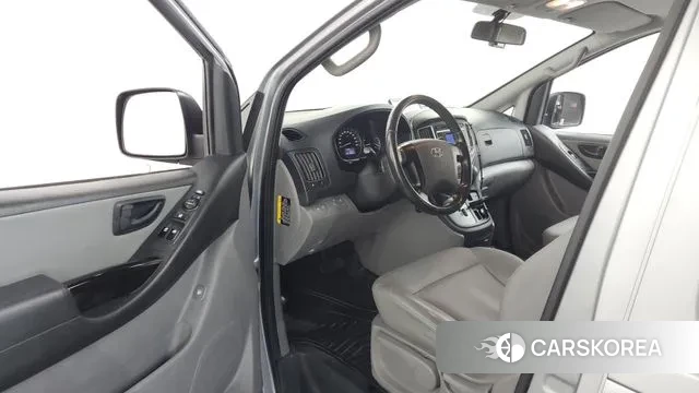 Hyundai The New Grand Starex id 3423421 из Кореи 20