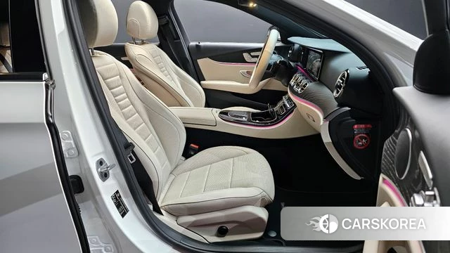 Mercedes-Benz E-Class W213 id 3793263 из Кореи 20
