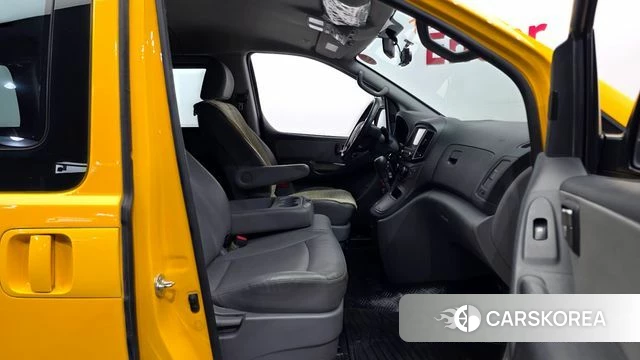 Hyundai The New Grand Starex id 3873821 из Кореи 20