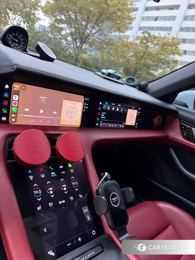 Porsche Taycan id 3230722 из Кореи 12