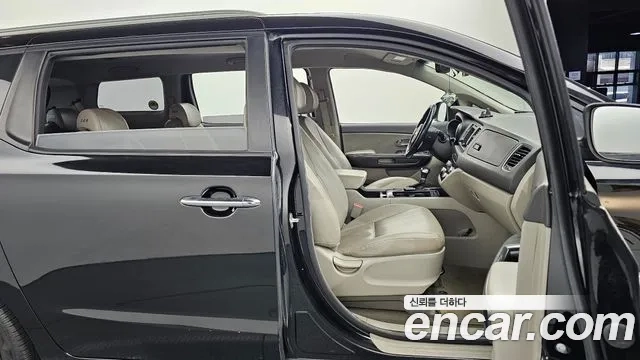 Kia All New Carnival id 2928524 из Кореи 20