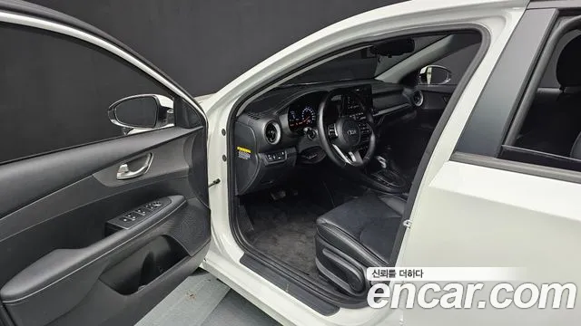 Kia Come New K3 id 2855148 из Кореи 20