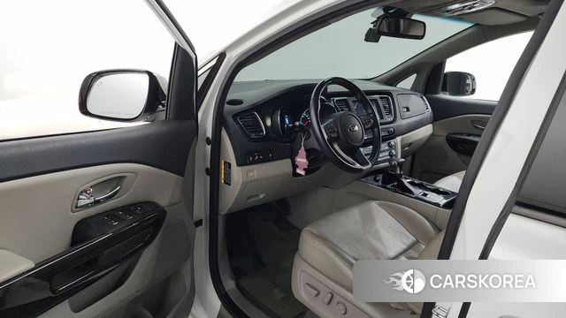 Kia The New Carnival id 4339427 из Кореи 33