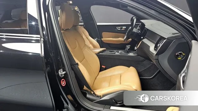 Volvo V60 Cross-Country 2nd Generation id 3525624 из Кореи 20