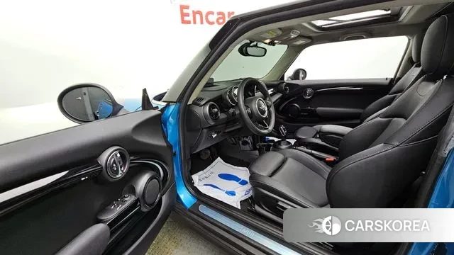 Mini Cooper D id 3095968 из Кореи 20