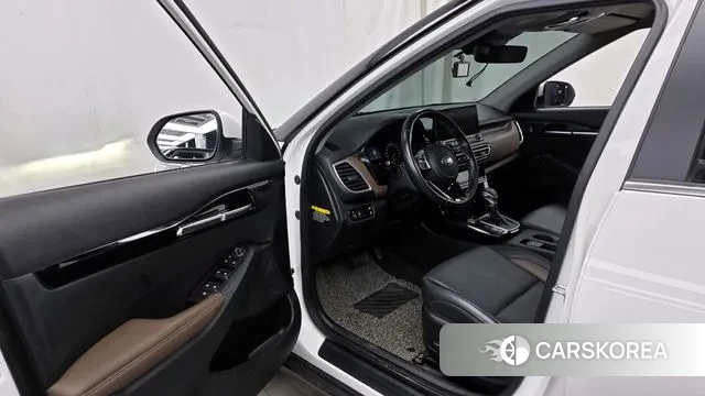 Kia Seltos id 3592899 из Кореи 20