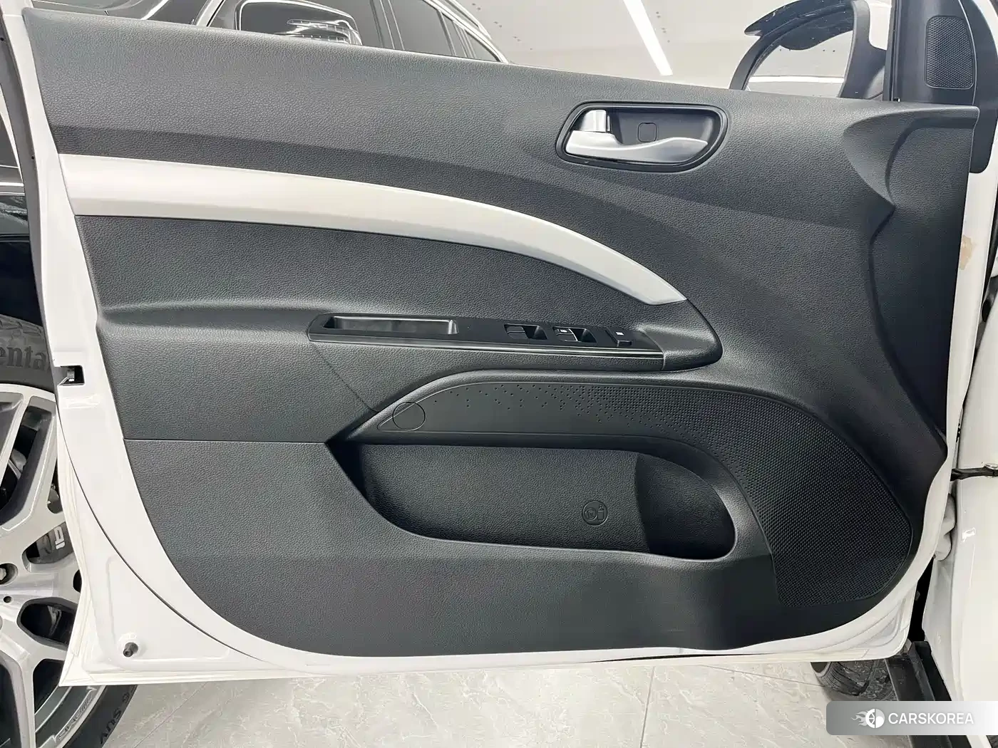 Kia KX1 id 4617170 из Китая 24