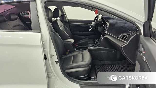 Hyundai The New Avante AD id 4447115 из Кореи 32