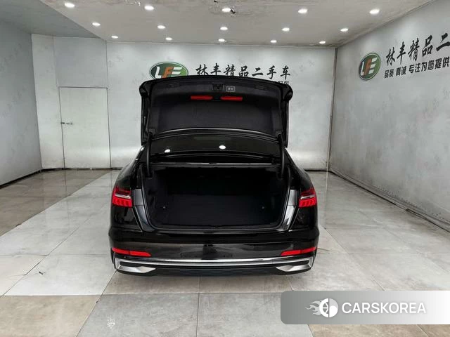 Audi A6L id 4367516 из Китая 31