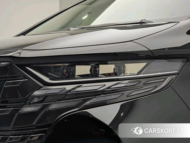 Toyota Elfa id 4273332 из Китая 20