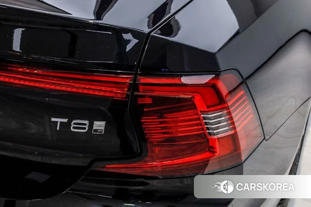 Volvo S90 PHEV id 4212400 из Китая 36