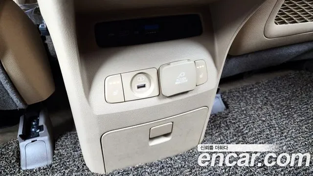 Kia The New Carnival id 2690225 из Кореи 20