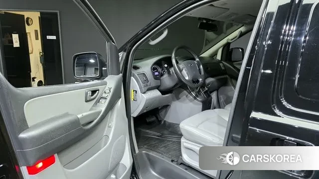 Hyundai The New Grand Starex id 3681387 из Кореи 20