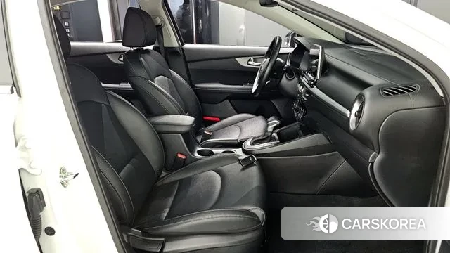 Kia Come New K3 id 3687496 из Кореи 20