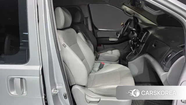 Hyundai The New Grand Starex id 3703086 из Кореи 20