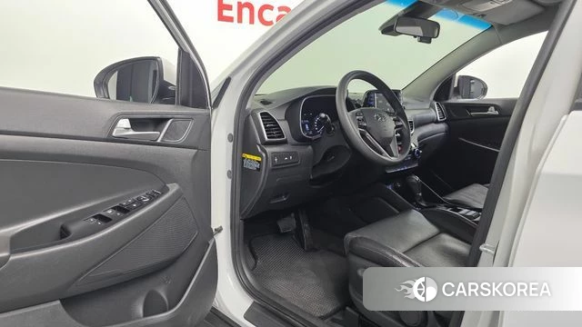 Hyundai All New Tucson id 4188480 из Кореи 32