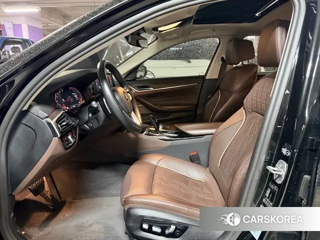 BMW 5 Series (G30) id 3484299 из Кореи 20