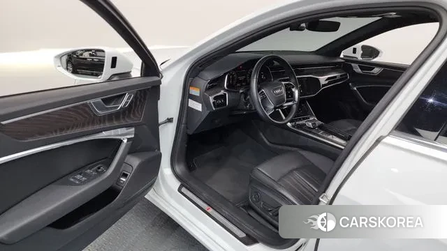 Audi A6 (C8) id 3726660 из Кореи 20