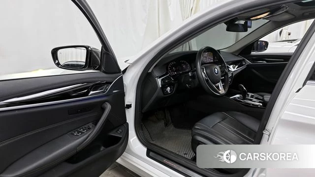 BMW 5 Series (G30) id 4586809 из Кореи 20