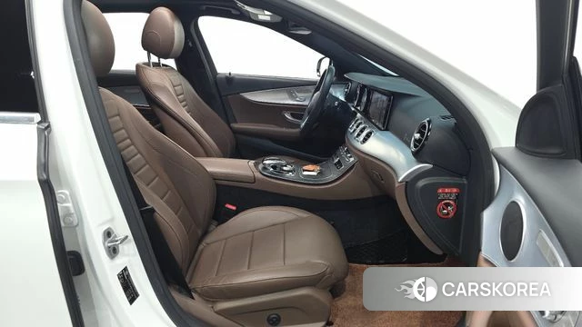 Mercedes-Benz E-Class W213 id 3942377 из Кореи 20