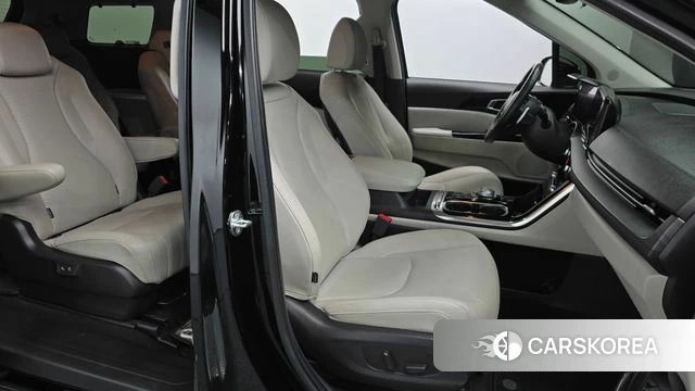 Kia Carnival 4th generation id 3859800 из Кореи 20