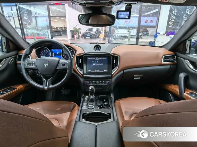 Maserati Ghibli id 4213574 из Китая 16
