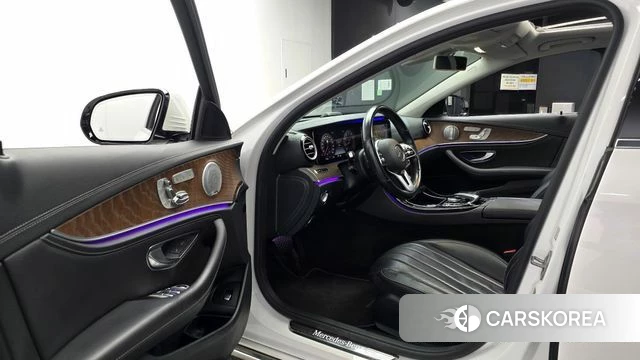 Mercedes-Benz E-Class W213 id 4759619 из Кореи 20
