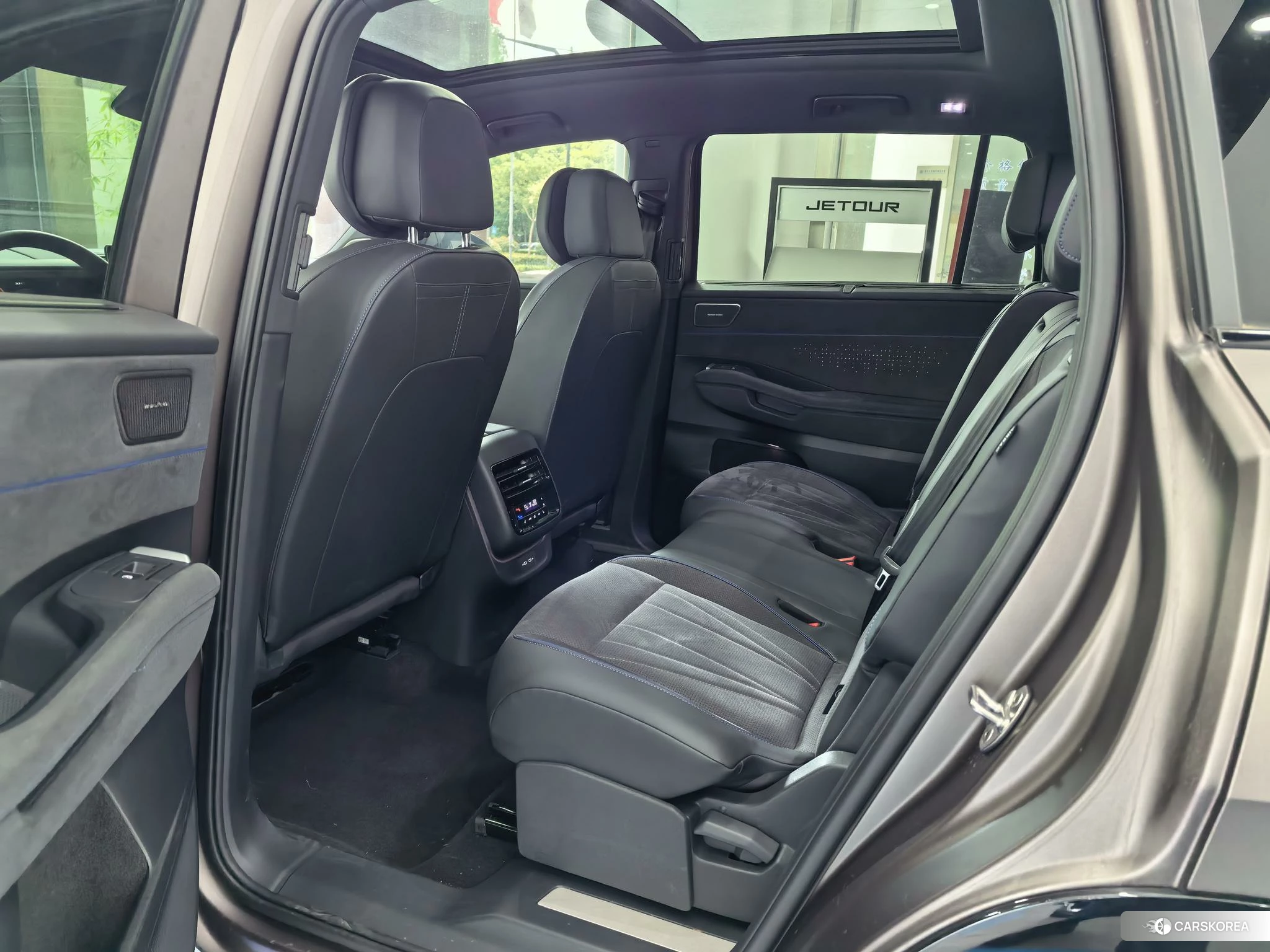 Volkswagen Tourang id 4452269 из Китая 15