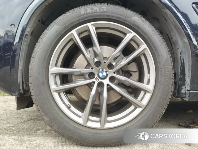 BMW X3 id 4313763 из Китая 13