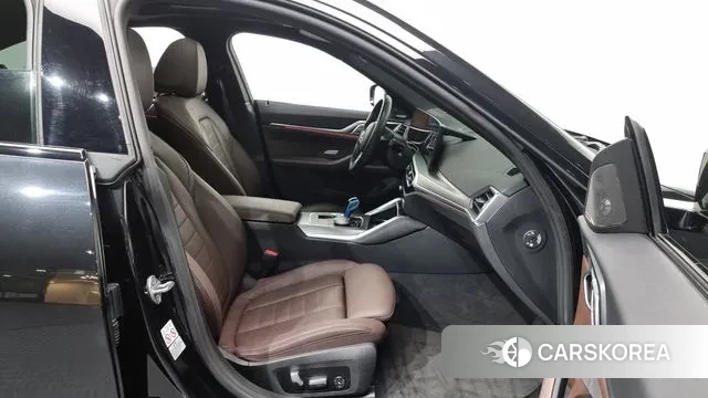 BMW i4 id 3472429 из Кореи 20