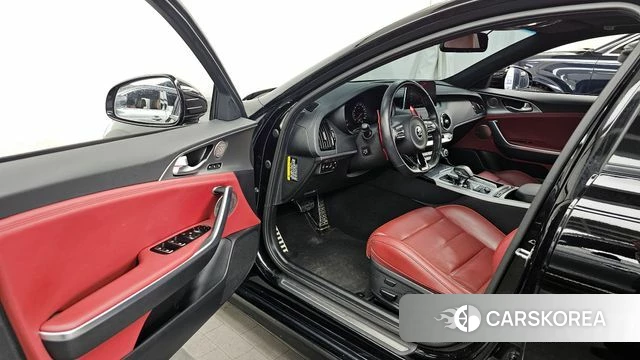 Kia Stinger id 3885795 из Кореи 20