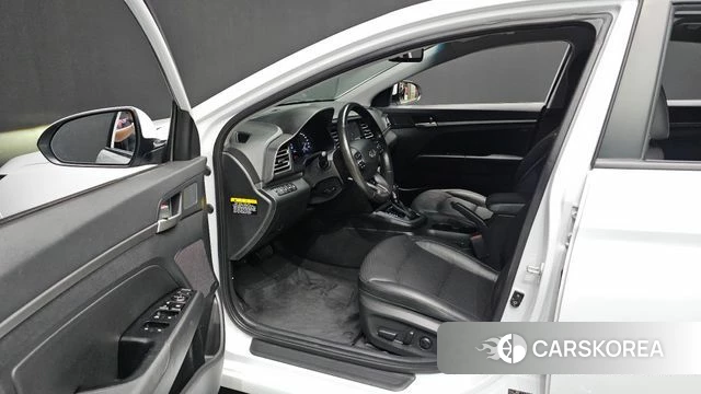 Hyundai The New Avante AD id 4403017 из Кореи 20