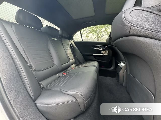 Mercedes-Benz Class C id 4265338 из Китая 25