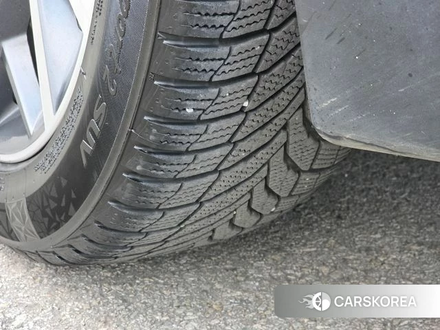 Hyundai Grandeur (GN7) id 4381887 из Кореи 20