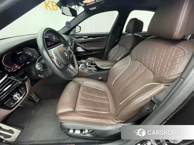 BMW 5 Series (G30) id 3539473 из Кореи 20