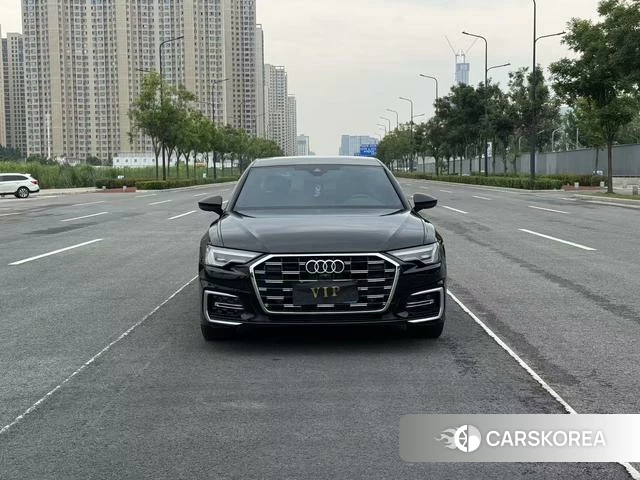 Audi A6L id 4374550 из Китая 20
