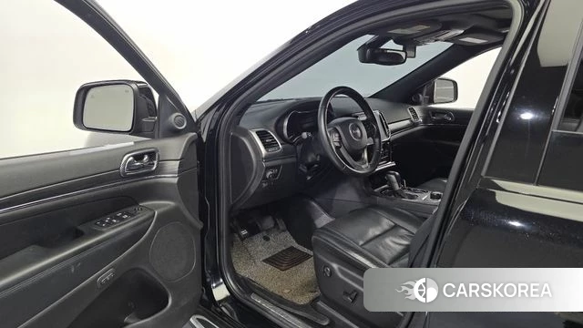 Jeep Grand Cherokee id 3867129 из Кореи 20