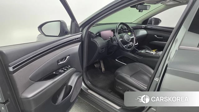 Hyundai Tucson (NX4) id 4489541 из Кореи 35
