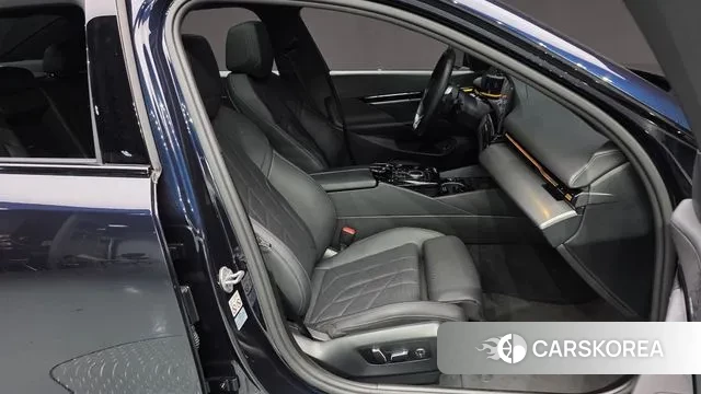 BMW 5 Series (G60) id 3675058 из Кореи 20