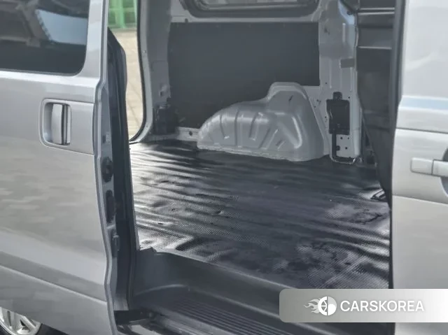 Hyundai The New Grand Starex id 3214928 из Кореи 20