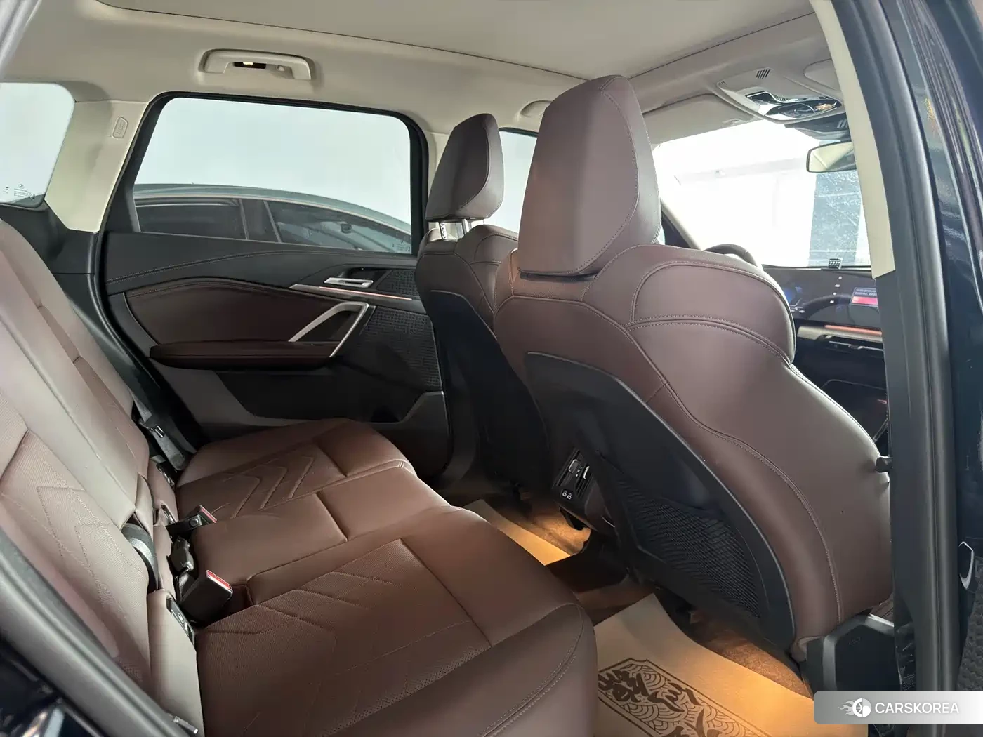 BMW iX1 id 4644472 из Китая 14