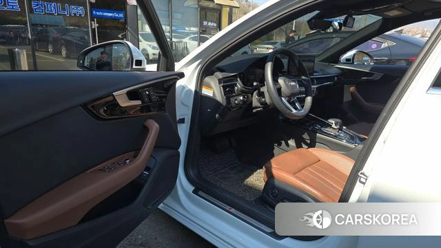 Audi A4 (B9) id 3904563 из Кореи 20