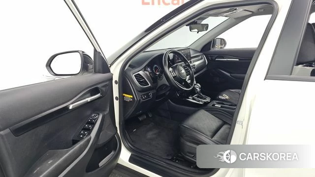 Kia Seltos id 4770162 из Кореи 31