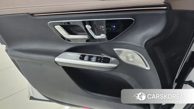 Mercedes-Benz EQE SUV X294 id 3721085 из Кореи 18