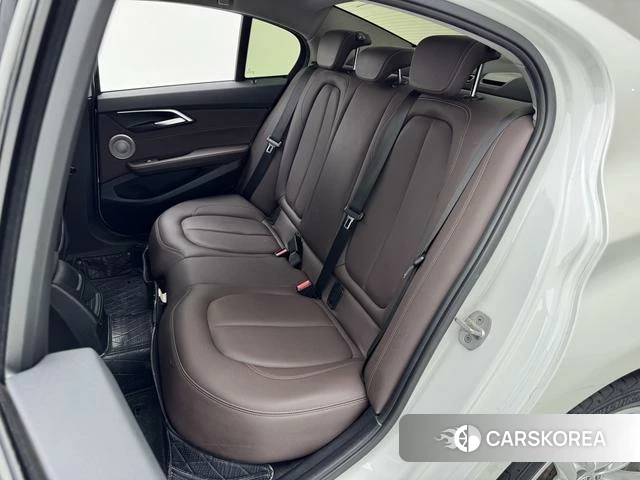 BMW 1 series id 4257242 из Китая 28