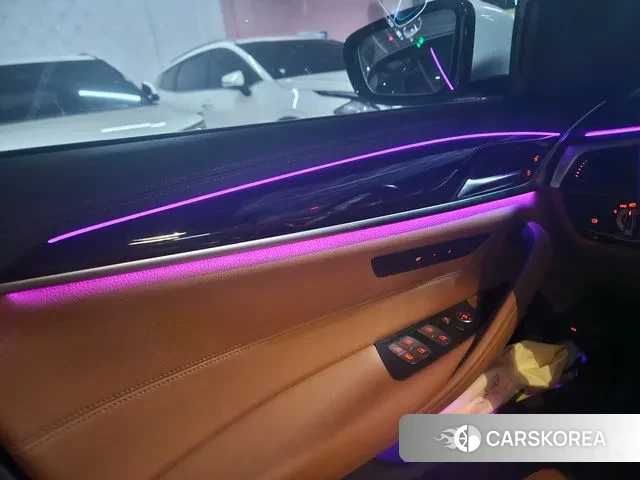 BMW 5 Series (G30) id 3499159 из Кореи 20